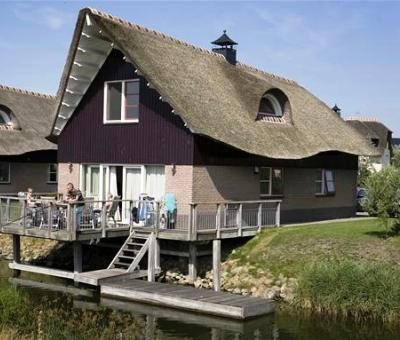 Vakantiewoningen huren in Makkum, IJsselmeer, Friesland, Nederland | vakantiehuis voor 6-8 personen