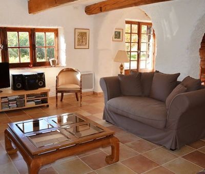 Vakantiewoningen huren in Bagnols en Forêt, Provence-Alpen-Cote d'Azur, Frankrijk | vakantiehuis voor 9 personen