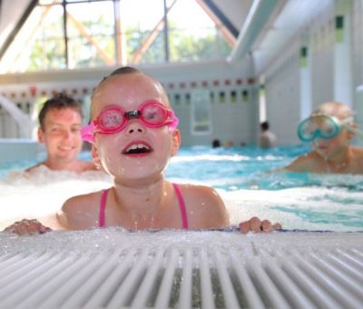 Vakantiehuis Hooghalen: Bungalow met sauna type F10 10-personen