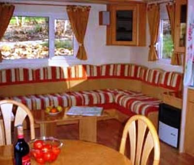 Vakantiewoningen huren in Les Eyzies de Tayac, Aquitaine Dordogne, Frankrijk | mobilhome voor 5 personen