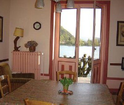 Vakantiewoningen huren in Nantua, Rhône-Alpen Ain, Frankrijk | vakantiehuis voor 6 personen