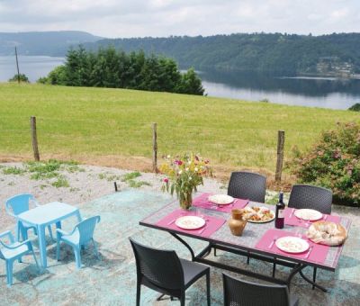 Vakantiewoningen huren in Beaulieu, Auvergne Cantal, Frankrijk | vakantiehuis voor 5 personen