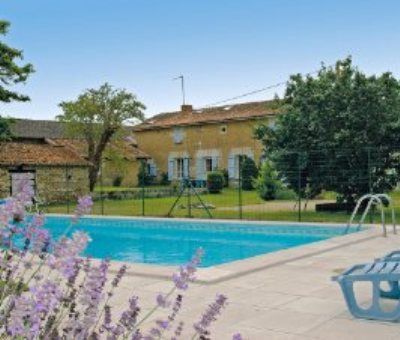 Vakantiewoningen huren in Loudun, Poitou-Charentes Vienne, Frankrijk | vakantiehuis voor 8 personen