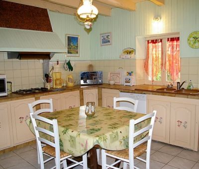 Vakantiewoningen huren in Montmorillon, Poitou-Charentes Vienne, Frankrijk | vakantiehuis voor 9 personen