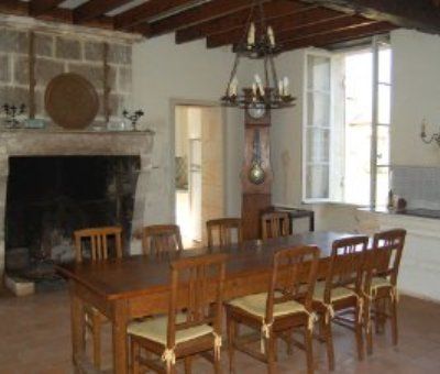 Vakantiewoningen huren in Montlieu-la-Garde, Poitou-Charentes Charente-Maritime, Frankrijk | vakantiehuis voor 12 personen