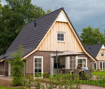 Vakantiehuis Hellendoorn: Villa type Wellness Lodge XL voor 4-personen