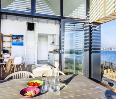 Vakantiehuis Tholen: Villa type Oesterdam Lounge 4 voor 4-personen