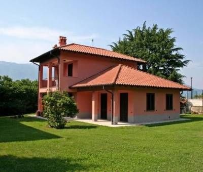 Vakantiewoningen huren in Porto Valtravaglia, Lago Maggiore, Italië | vakantiehuis voor 4 personen