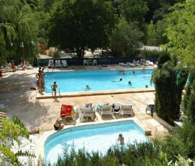 Mobilhomes huren in Tourrettes-sur-Loup, Provence-Alpen-Côte d'Azur Zee-Alpen, Frankrijk | mobilhomes voor 7 personen