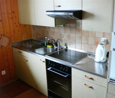 Vakantiewoningen huren in Obersaxen Meierhof, Surselva Oost-Zwitserland, Zwitserland | appartement voor 4 personen