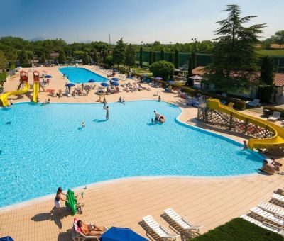 Mobilhomes huren in Peschiera del Garda, Gardameer, Veneto, Italie | vakantiehuisje voor 7 personen