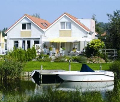 Vakantiewoningen huren in Makkum, IJsselmeer, Friesland, Nederland | vakantiehuis voor 4-6 personen