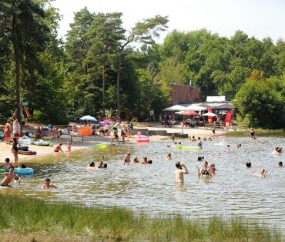 Vakantiehuis Turnhout Stacaravan type Burstner 6-personen