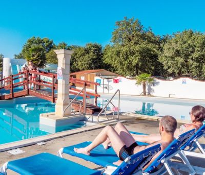 Mobilhomes huren in St. Laurent-de-la-Pree, Novelle-Aquitaine, Frankrijk | mobilhomes voor 6 personen