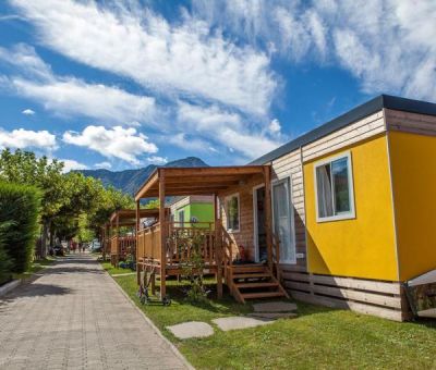 Mobilhomes huren in Caldonazzo, Trentino, Italie | mobilhomes / chalets voor 5 - 6 personen