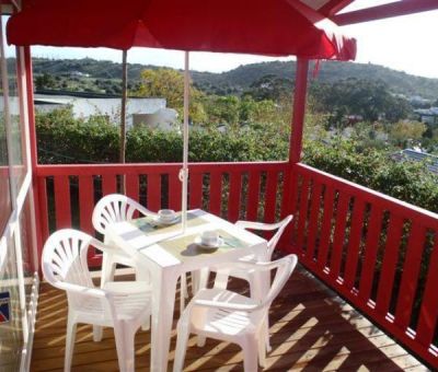 Mobilhomes huren in Lagos, Algarve, Portugal | mobilhomes voor 4 personen