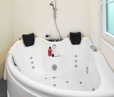 Vakantiehuis Wassenaar: Chalet type Comfort met Jacuzzi 2-personen