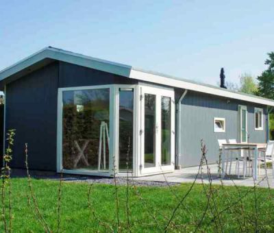 Vakantiehuis Biddinghuizen: Chalet type Velthorst 4-personen