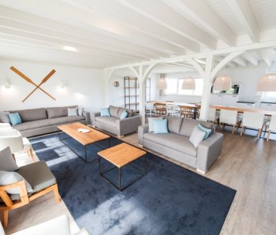 Vakantiewoningen huren in Julianadorp, Noord Holland, Nederland | Luxe villa voor 16 personen