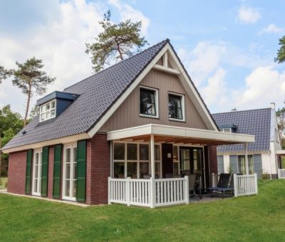 Vakantiewoningen huren in Overloon, Noord Brabant, Nederland | Luxe Bungalow voor 8 personen