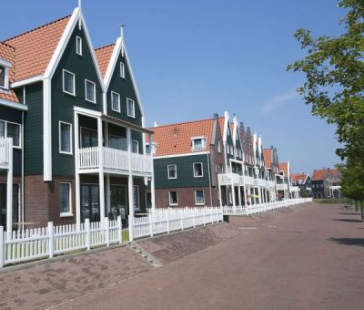 Vakantiehuis Volendam: aangepaste comfort bungalow voor 4 personen