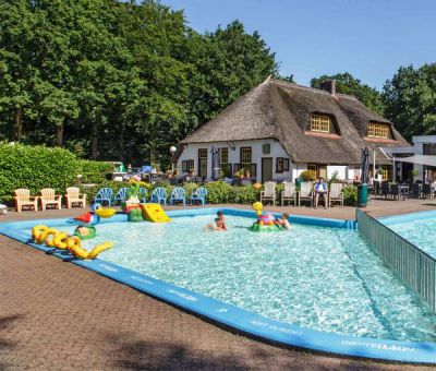 Vakantiehuis Hattem: Bungalow type Veluwe 8-personen