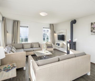 Vakantiehuis Cadzand-Bad: luxe villa type CA10A voor 10 personen