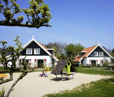 Vakantiehuis Burgh-Haamstede: Luxe Bungalow type 8E1 8-personen