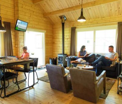 Vakantiehuis Chaam: Lodge type Waterlodge 6-personen 