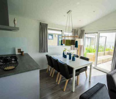 Vakantiehuis Bovenkarspel: Chalet type Pavilion Waterfront 6-personen 