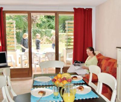 Vakantiewoningen huren in Barjac, Ales, Languedoc Roussillon Gard, Frankrijk | appartement voor 8 personen