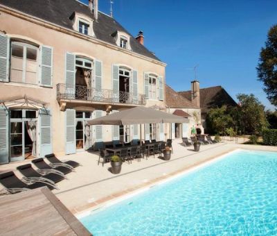 Vakantiewoningen huren in Chalon-sur-Saône, Bourgondië Saône-et-Loire, Frankrijk | vakantiehuis voor 14 personen