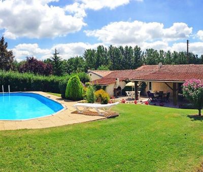 Vakantiewoningen huren in Salles-de-Barbezieux, Poitou-Charentes Charente, Frankrijk | vakantiehuis voor 6 personen