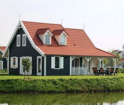 Vakantiehuis Bruinisse: villa Buitenhuis Comfort 8-personen