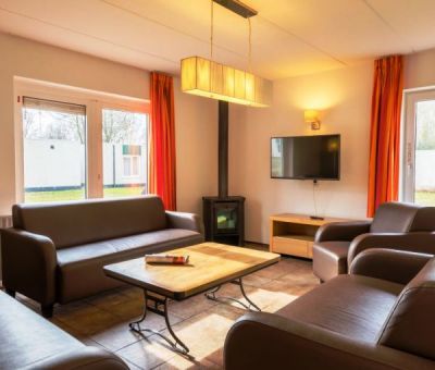 Vakantiehuis Borger: Bungalow type H10A 10-personen