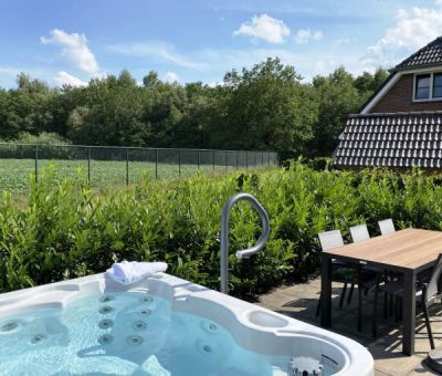 Vakantiehuis Hollandscheveld: Bungalow type Schoonhoven Wellness 6-personen 