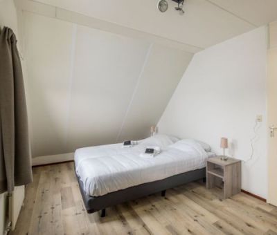 Vakantiehuis Scharendijke: villa met sauna type B8 Comfort voor 8 personen